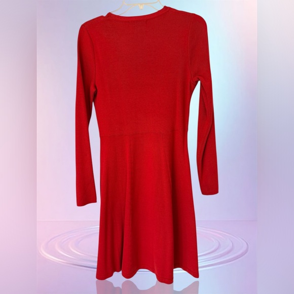 Jessica Howard Red Sweater Knit Dress, Bow Design, Long Sleeve Flair Skirt, Sz M - Picture 3 of 12